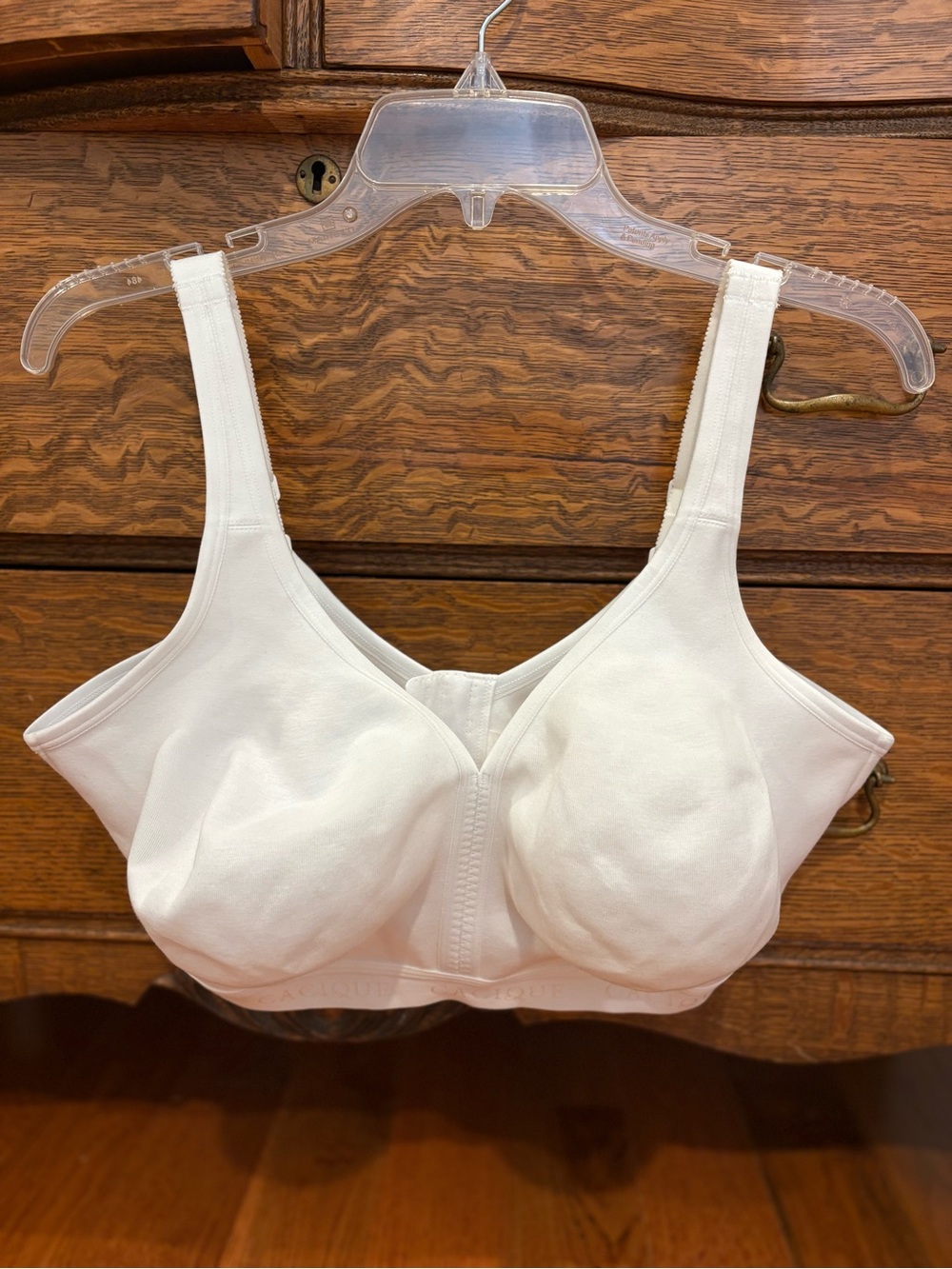 NWOT Cacique unlined full coverage no wire bra white size 40G